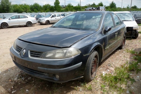 Zderzak przód Renault Laguna II Lift 2006 (Kod lakieru: TEB66)