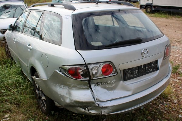Szyba drzwi tył lewa Mazda 6 GY 2006 Kombi