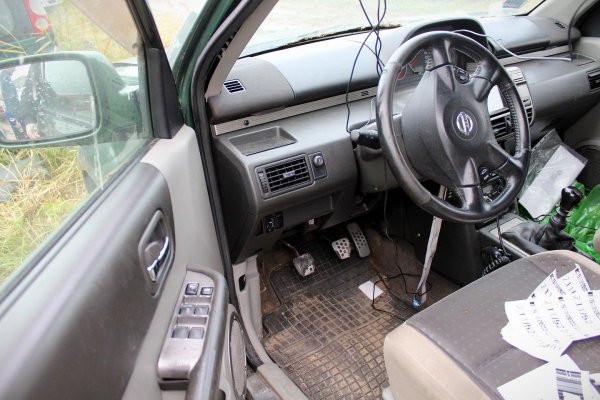 Drzwi przód prawe Nissan X-Trail T30 2002 