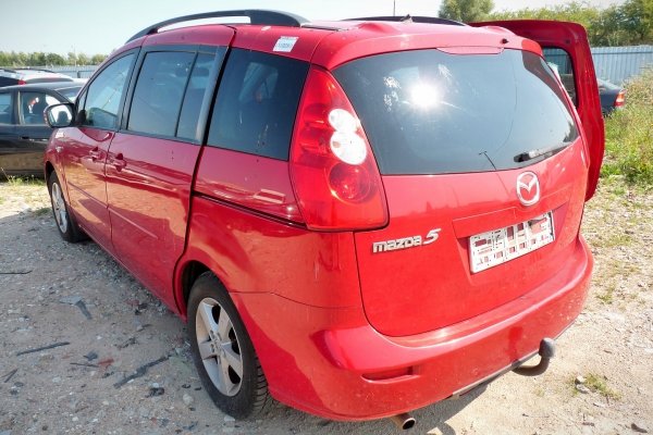 Klapa bagażnika tył Mazda 5 CR 2006 Van (A3E)
