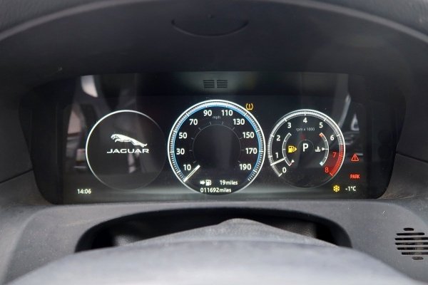Licznik zegary Jaguar XF X260 2016 3.0 V6 306PS Sedan