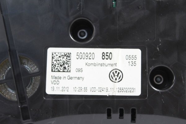 Licznik zegary VW Golf VII 2012 1.2TSI