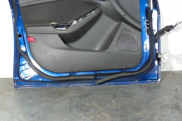 Drzwi przód lewe Ford Focus MK3 Lift 2015 Hatchback 5-drzwi 