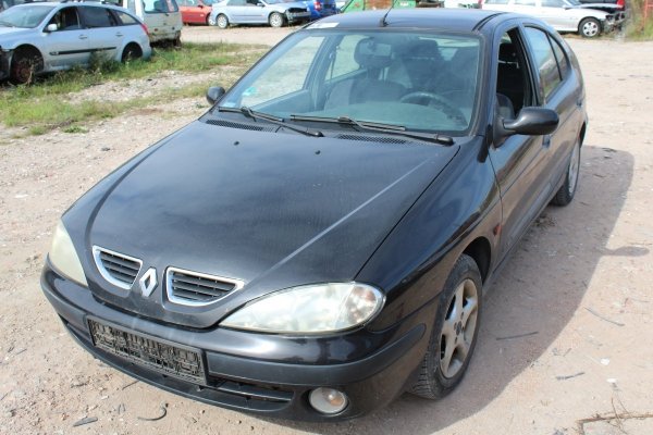 Renault Megane I 2000 1.4i K4J750 Hatchback 5-drzwi [A]