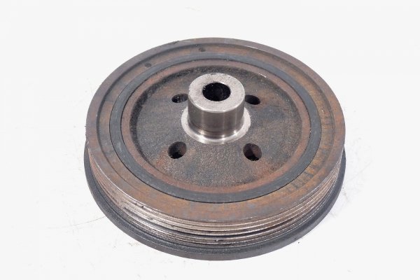 Koło pasowe wału Ford Focus MK2 Lift 2008 1.8TDCI Kombi