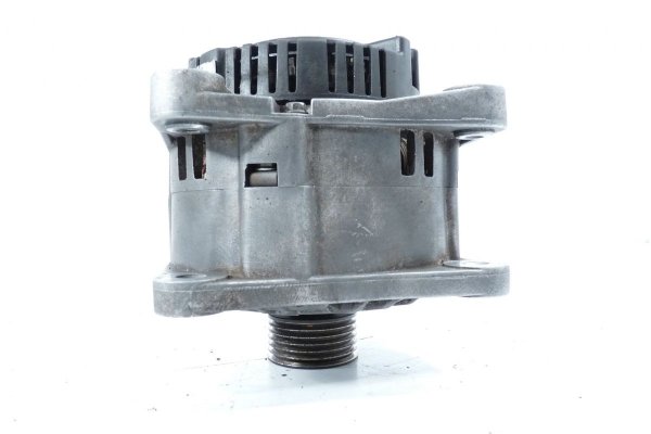 _Alternator Renault Master II 2002 2.5DCI (125 A)