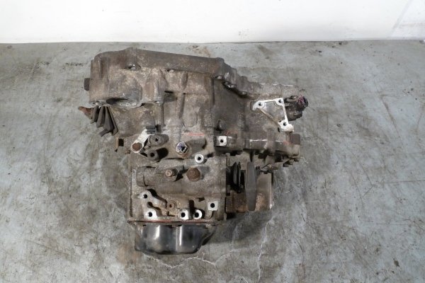 Skrzynia biegów Toyota Rav4 II XA20 2001 2.0i 