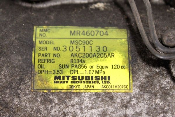 Sprężarka pompa klimatyzacji Mitsubishi Lancer CS0 2003 2.0i 16V