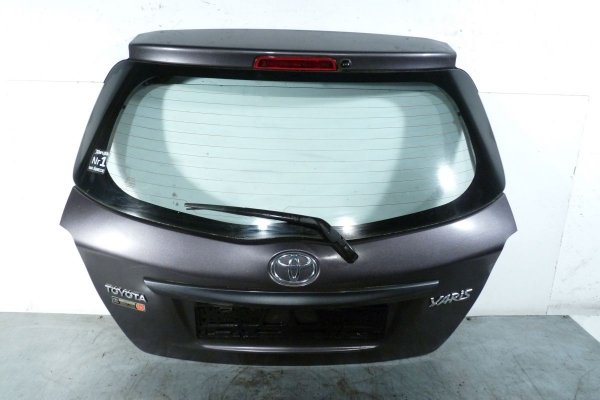 Klapa bagażnika tył Toyota Yaris III XP13 Lift 2015 Hatchback 5-drzwi (Kod lakieru:1G3)
