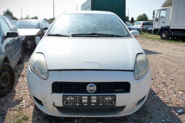 Fiat Grande Punto 2006 1.3JTD Hatchback 3-drzwi [B]
