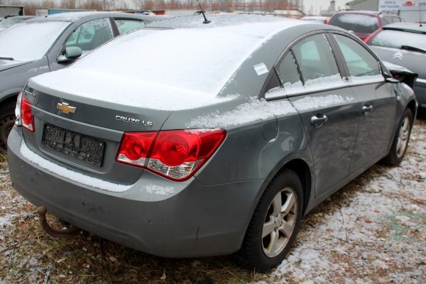 Chevrolet Cruze 2011 1.8i F18D4 Sedan [A]