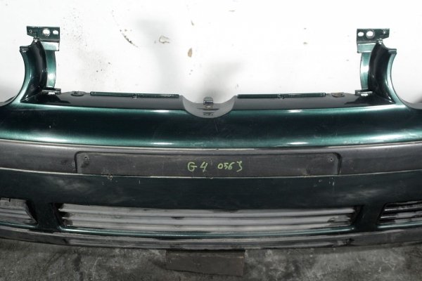 Zderzak przód VW Golf IV 1J 2000 (kod lakieru: LC6M)