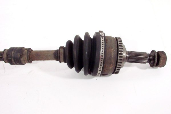 _Półoś prawa długa Nissan Primera P11 1996-2002 2.0i