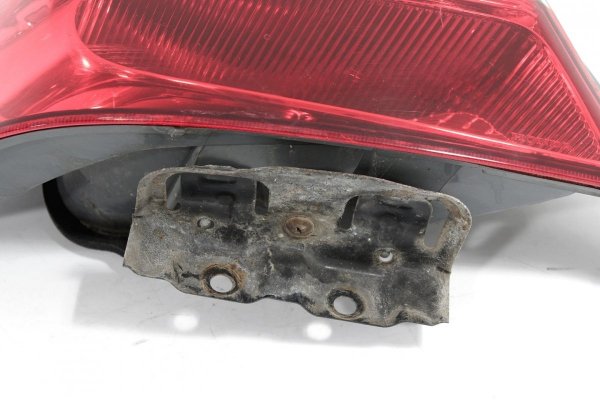 _Lampa tył lewa Honda Civic VII EU Lift 2003-2005  Hatchback 5-drzwi