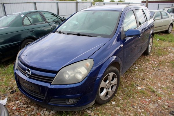 _Belka zawieszenia tył Opel Astra H 2005 1.6i 16V Z16XEP Kombi