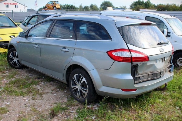 Konsola Ford Mondeo MK4 2010 2.0TDCI Kombi