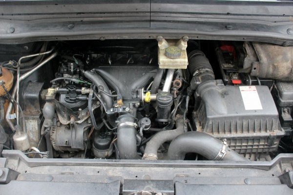 Silnik Citroen C4 Picasso 2008 2.0HDI RHJ
