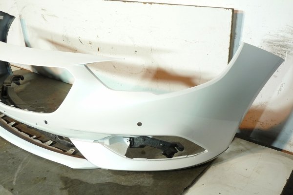 Zderzak przód Opel Insignia B 2018 r 