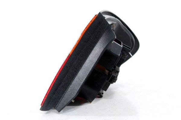_Lampa tył lewa Nissan Primera P11 1996-1999 sedan
