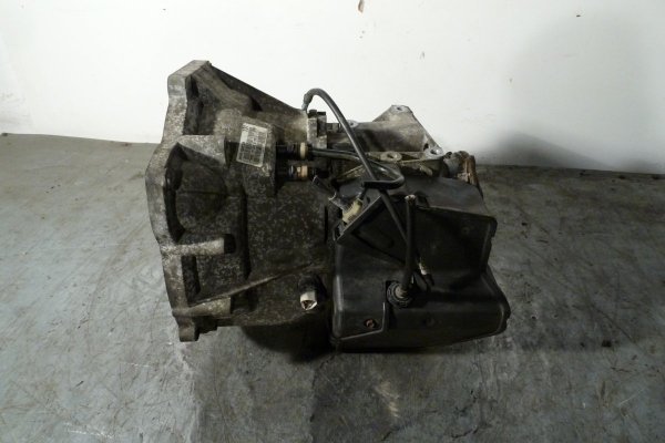 Skrzynia biegów Ford Fiesta MK6 2002 1.4i 16V 