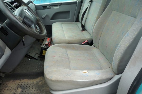 _Drzwi tył przesuwne prawe VW Transporter T5 2005 Bus (kod lakieru: LL6T)