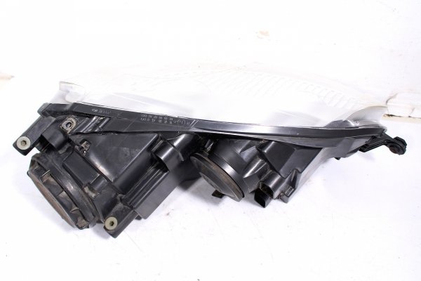 _Reflektor lewy VW Jetta / Golf V 1K 2003-2009