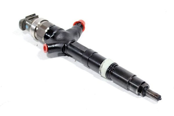 Wtryskiwacz Toyota Avensis T25 2003-2008 2.0D4D