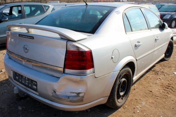 Amortyzator przód lewy Opel Vectra C 2005 Lift 1.8i 16V  Sedan