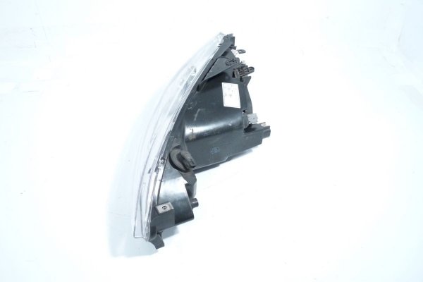 Reflektor prawy Peugeot 206 2002 