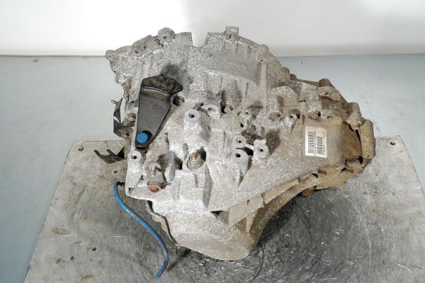_Skrzynia biegów Volvo V40 S40 2000-2004 1.8i 