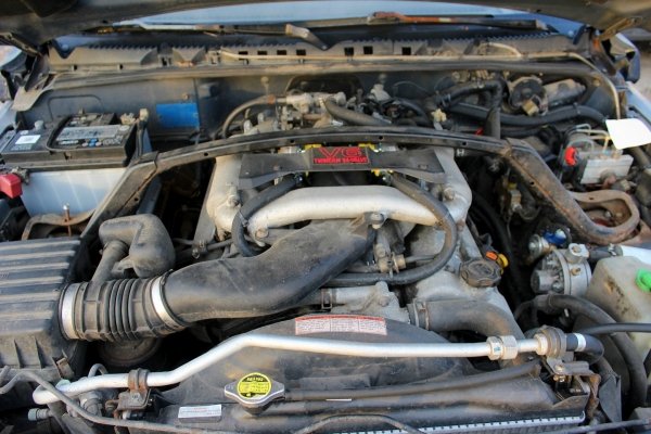 Suzuki Vitara 1996 2.0i V6 H20A Suv 5-drzwi 4x4 [B]