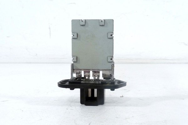 Rezystor opornik dmuchawy Hyundai i10 PA 2007-2013 5d