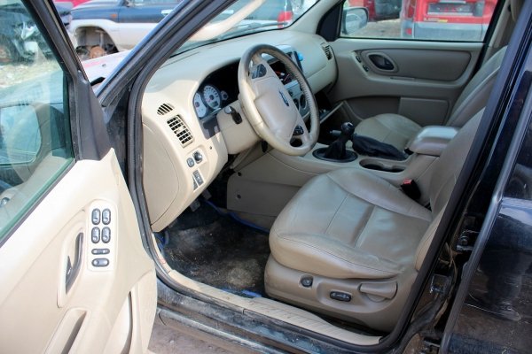 Rezystor dmuchawy Ford Maverick 2006 Terenowy