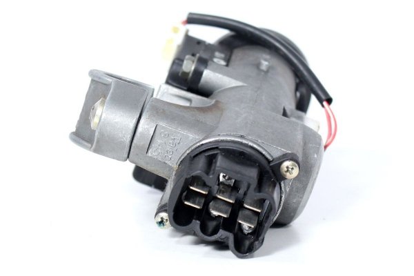 Komputer silnika Nissan Primera P11 1996-2002 2.0i