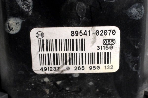 pompa abs - toyota - corolla - zdjęcie 8