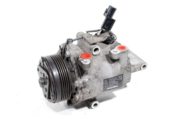 _Sprężarka klimatyzacji Mitsubishi Colt CZ30 LIFT 2011 1.3