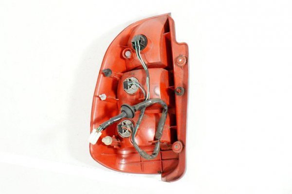 Lampa tył prawa Mitsubishi Space Star DG0 2000
