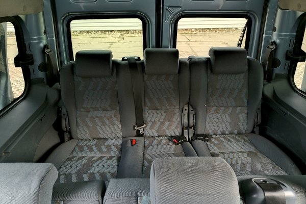 Fotele Ford Transit Connect MK1 2007 (wersja 8 osobowa)