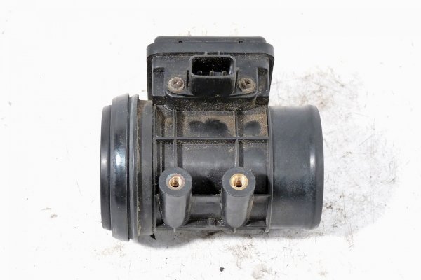 Przepływomierz Mazda Demio 1998 1.3I  E5T51171