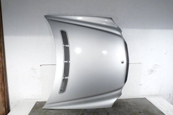 _Maska grill Mercedes E-klasa W211 2002 Sedan (Kod lakieru: 744)