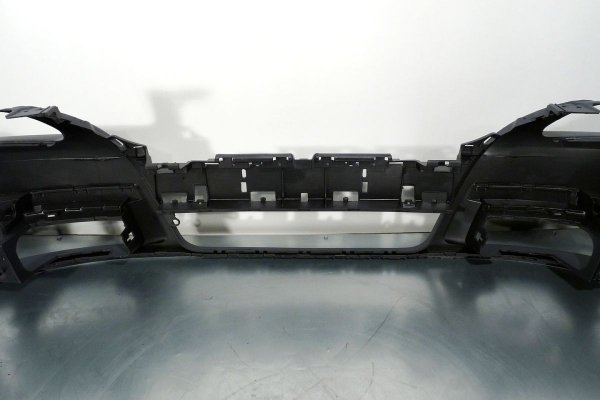 _Zderzak przód VW Passat B6 2005-2010 