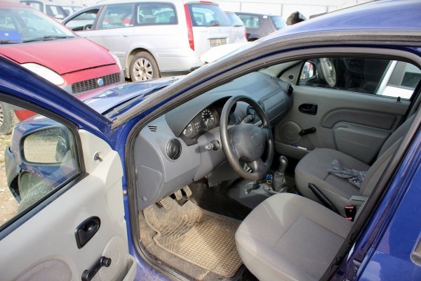 Drzwi tył lewe Dacia Logan I MCV 2008 (2006-2009) Kombi (OV61A)