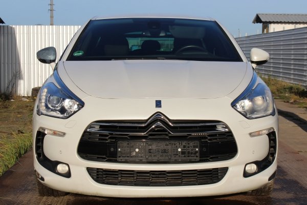 Maska Citroen DS5 2014 (2011-2015) Hatchback 5-drzwi (kod lakieru: KWED)