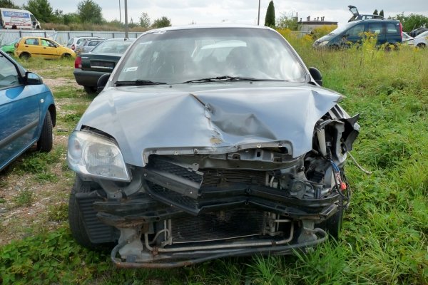 Szyba drzwi tył lewa Chevrolet Aveo T250 2010 Sedan