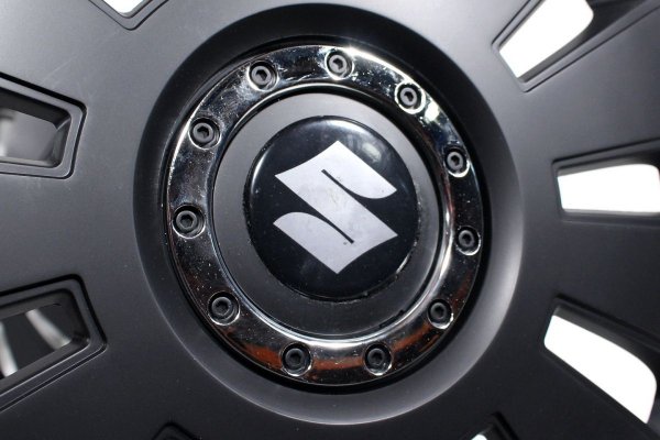 _Kołpaki R17 Suzuki komplet