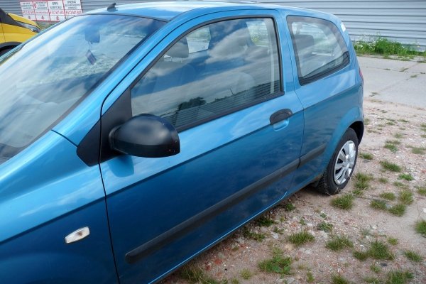 Błotnik przód prawy Hyundai Getz TB 2005 (2002-2005) Hatchback 3-drzwi (Kod lakieru: XU - SEA SIDE BLUE)