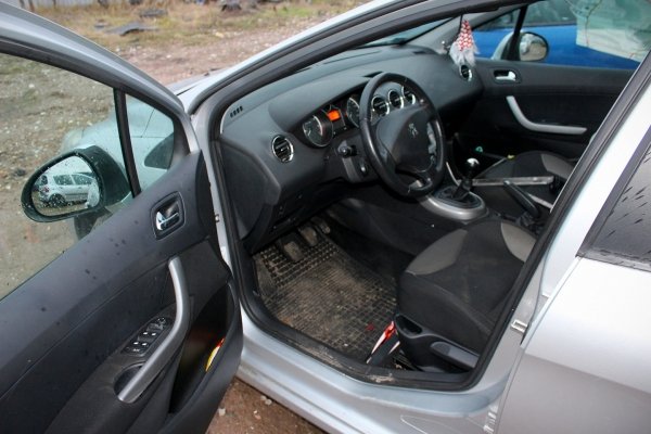 Belka zawieszenia tył Peugeot 308 T7 2010 1.6VTi 5FW Hatchback 5-drzwi