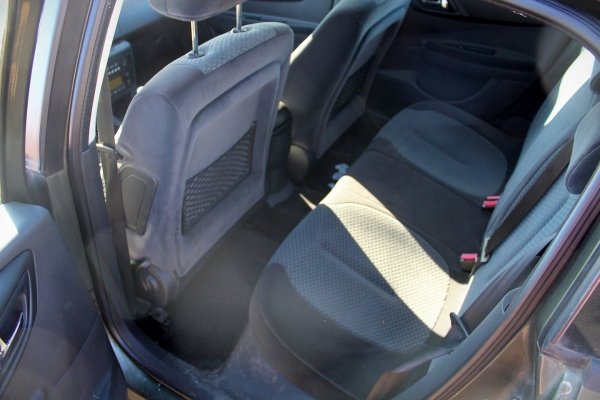 Klapa Bagażnika Tył Citroen C4 2004 1.6HDI Hatchback 5-drzwi (goła klapa bez osprzętu)