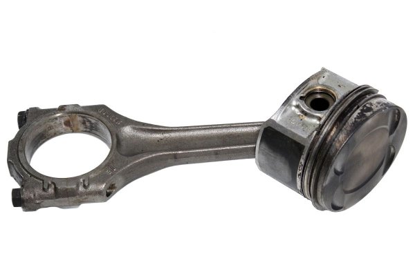 Tłok korbowód VW Passat B5 2000-2005 2.3VR5 AZX