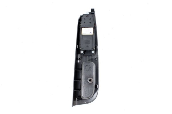 Panel sterowania szybami - Toyota - Corolla - zdjęcie 2